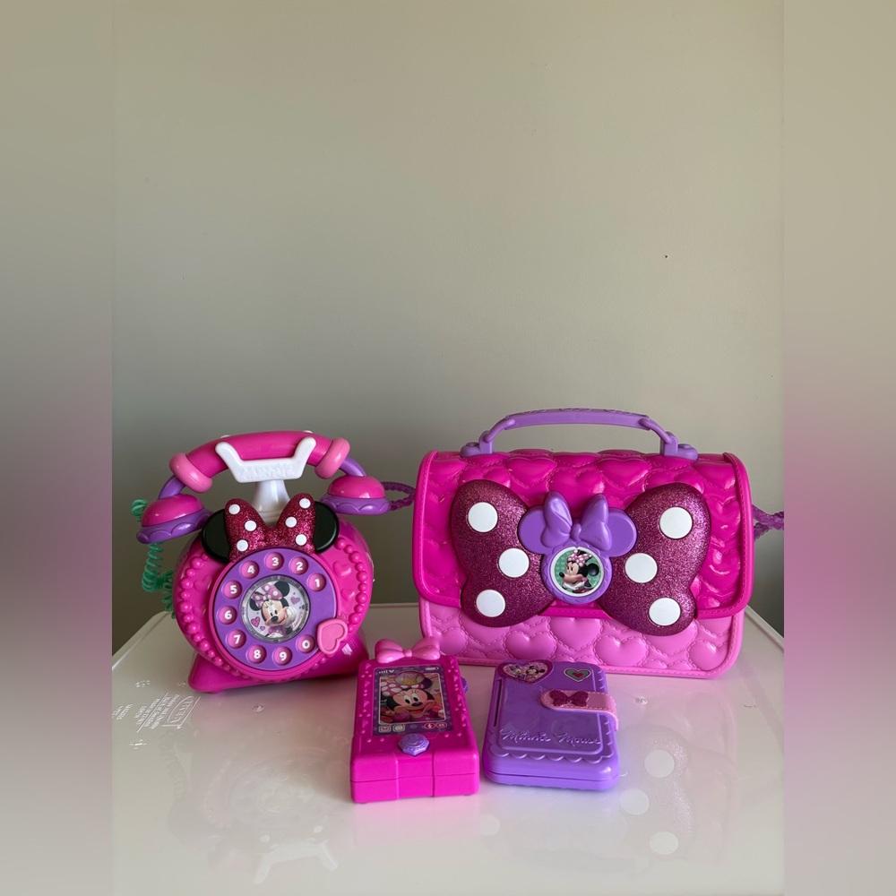 Disney Minnie Mouse Toys Rotary Phone and Purse Bundle with Accessories